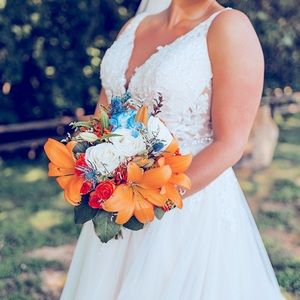 Meet your Posher, Lindy